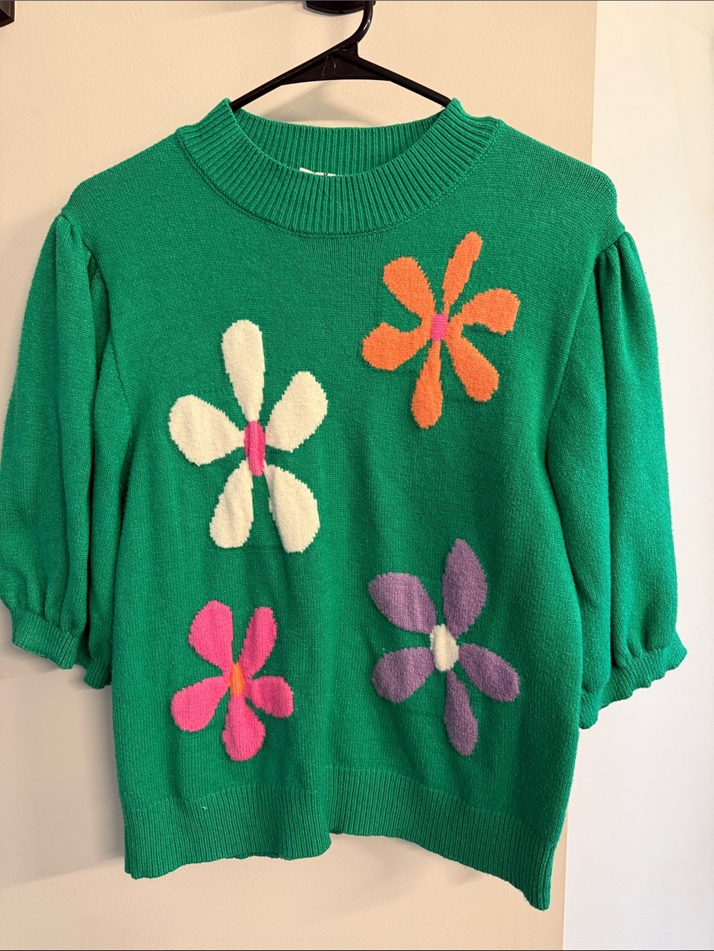 THML Green Floral Crewneck Sweater with Multicolor Flowers and Puff Sleeves